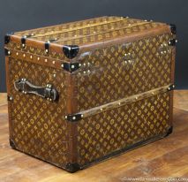 R2299  Malle  chassures monogram  Vuitton  3-4 Arriere 